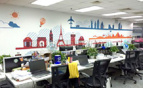 德昌教你设计办公室墙绘的方法。